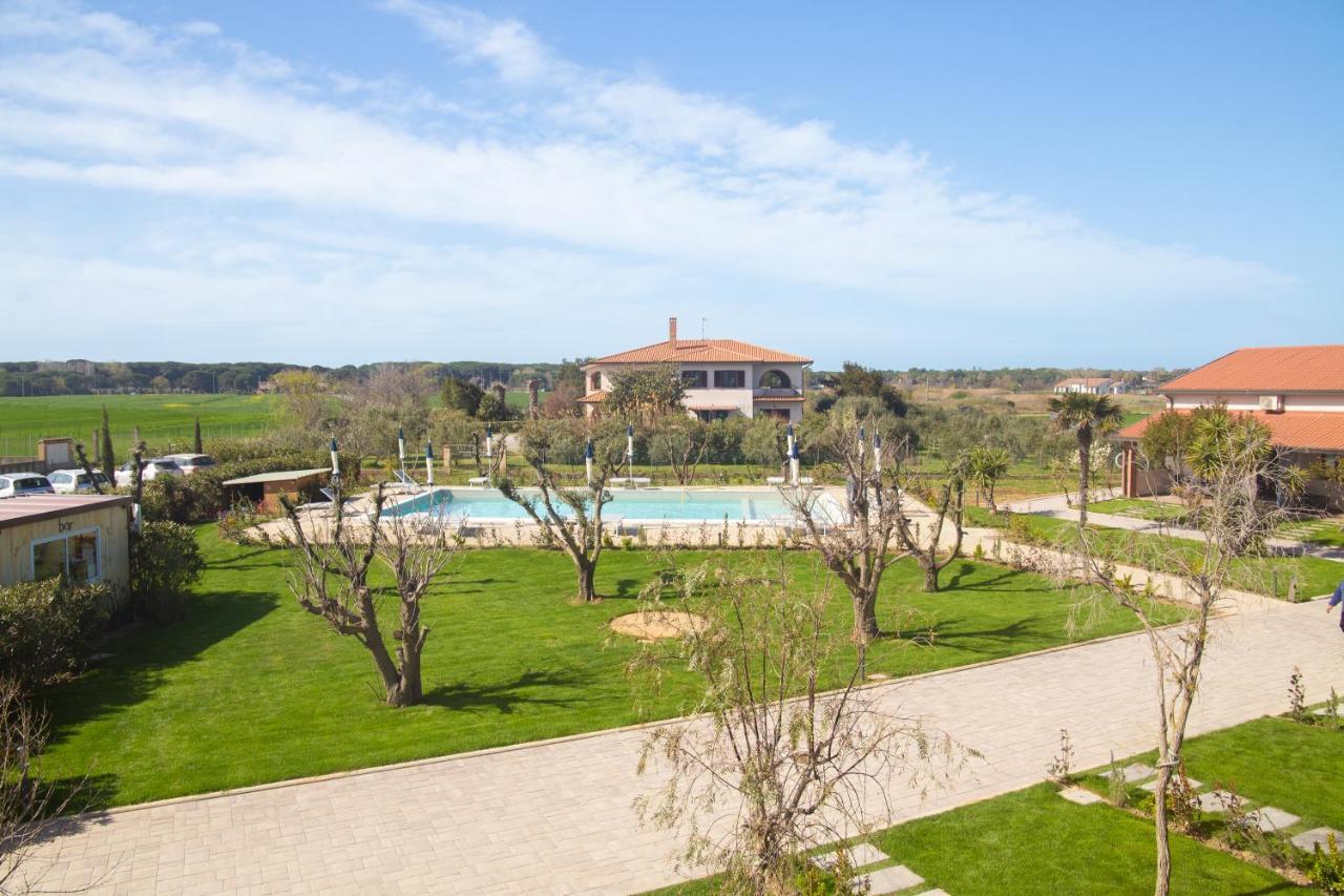 Delfino Tuscany Resort Marina di Cecina Exterior photo