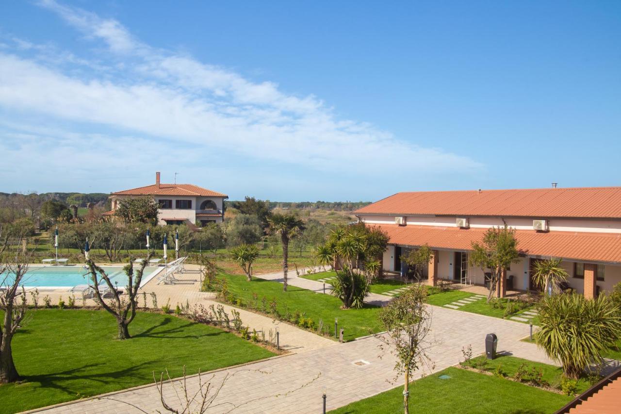Delfino Tuscany Resort Marina di Cecina Exterior photo