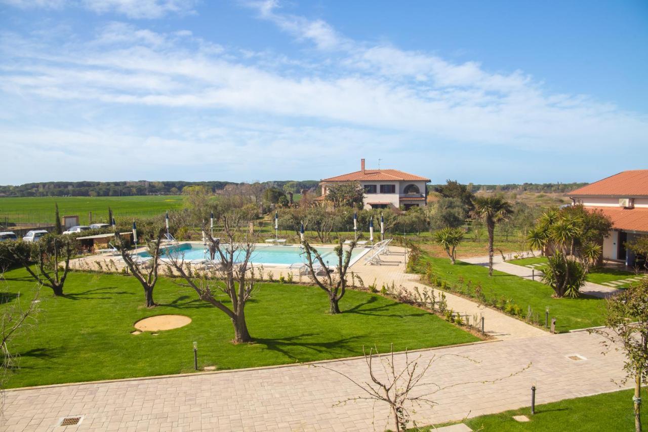 Delfino Tuscany Resort Marina di Cecina Exterior photo